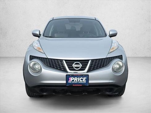 Used 2012 Nissan Juke SV image 2