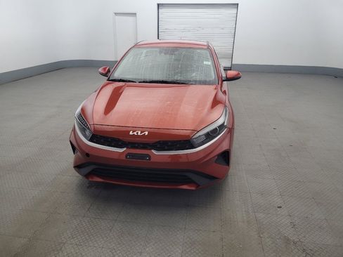 Used 2023 Kia Forte LXS w/ LXS Technology Package FWD image 15