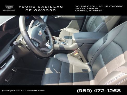 Certified 2025 Cadillac XT4 Sport AWD/4WD image 8