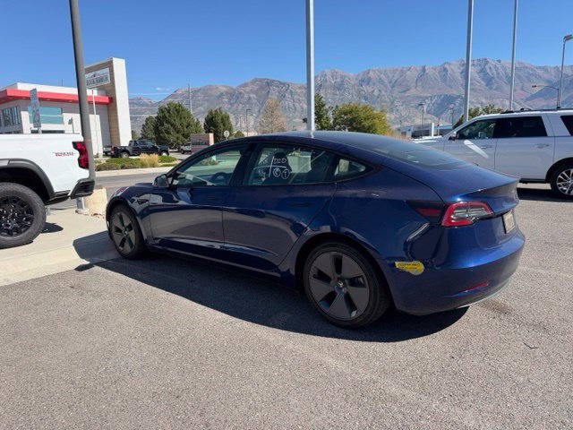 Used 2022 Tesla Model 3 Long Range AWD/4WD image 2