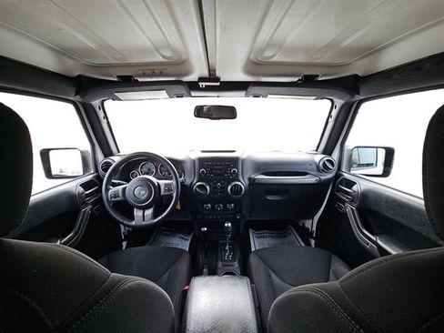 Used 2016 Jeep Wrangler Unlimited Sport AWD/4WD image 19