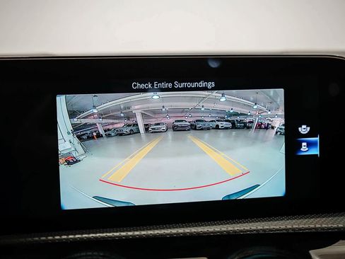 Used 2022 Mercedes-Benz CLA 250 image 24