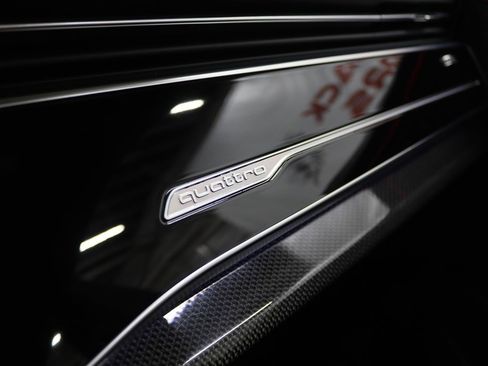 Used 2021 Audi SQ8 Prestige w/ Prestige Package image 31