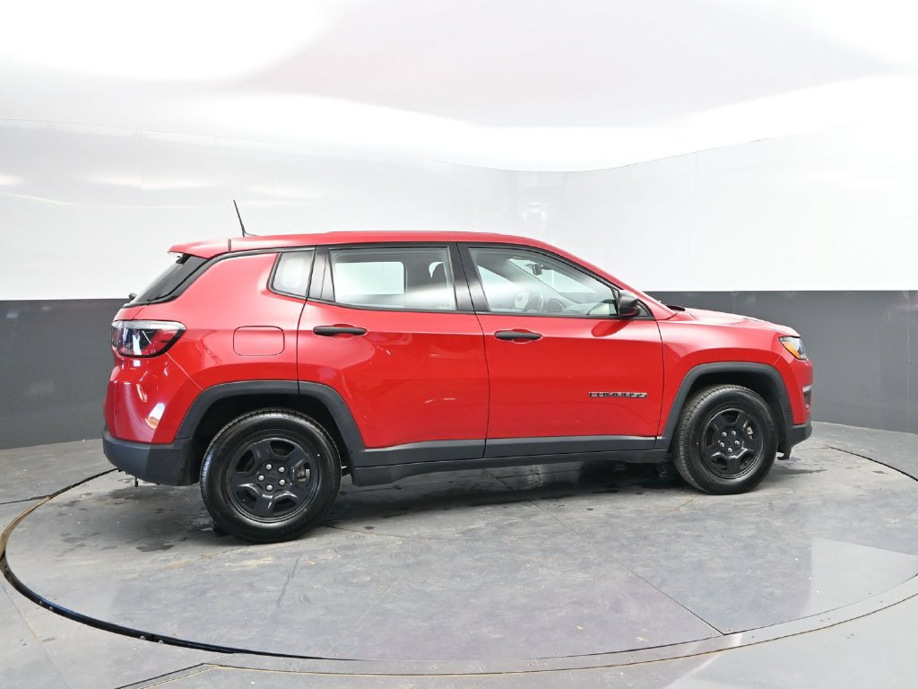 Used 2021 Jeep Compass Sport w/ Cold Weather Group FWD image 9