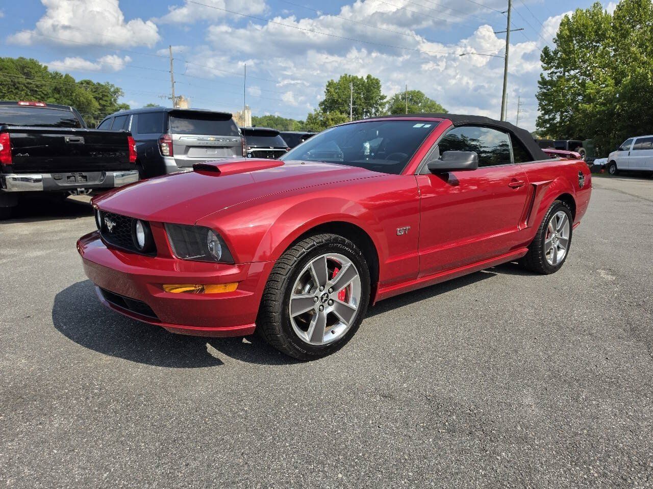 Used 2008 Ford Mustang GT RWD image 2