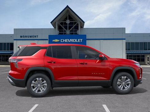 New 2026 Chevrolet Equinox LT FWD image 5