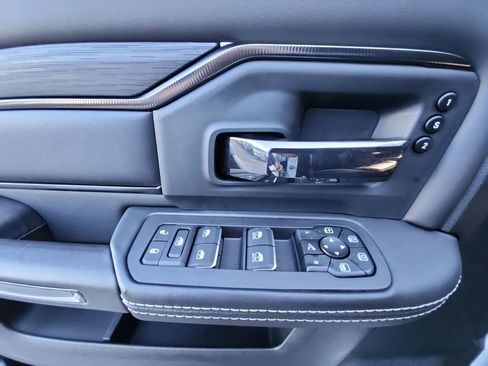 Used 2025 RAM 2500 Rebel w/ Rebel Level 2 Equipment Group image 27