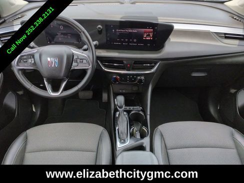 Used 2025 Buick Encore GX Preferred FWD image 16