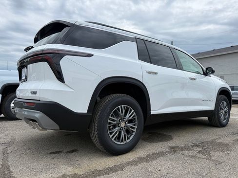 New 2026 Chevrolet Traverse LT AWD/4WD image 7