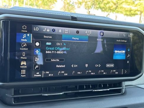 Used 2024 Jeep Wrangler Unlimited Sahara AWD/4WD image 29