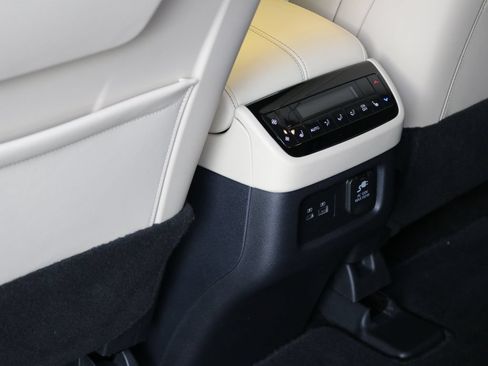 Certified 2025 INFINITI QX60 Sensory AWD/4WD image 31