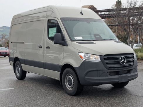 New 2025 Mercedes-Benz Sprinter 2500 image 2
