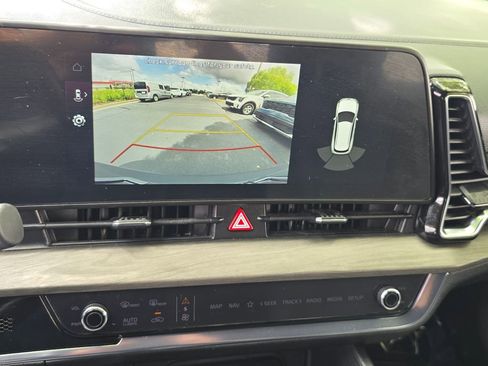 Used 2023 Kia Sportage X-Line w/ X-Line Premium Package AWD/4WD image 16