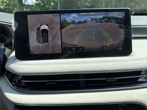 New 2026 INFINITI QX60 Luxe w/ Cargo Package image 17