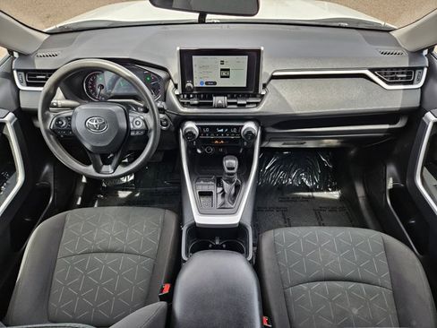 Used 2024 Toyota RAV4 XLE image 21