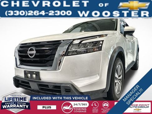 Used 2023 Nissan Pathfinder SL image 1