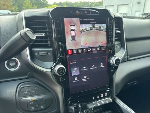 New 2026 RAM 2500 Big Horn AWD/4WD image 21