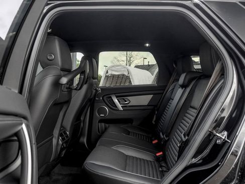 New 2026 Land Rover Discovery Sport Landmark AWD/4WD image 17