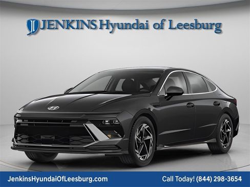 New 2026 Hyundai Sonata SEL image 1