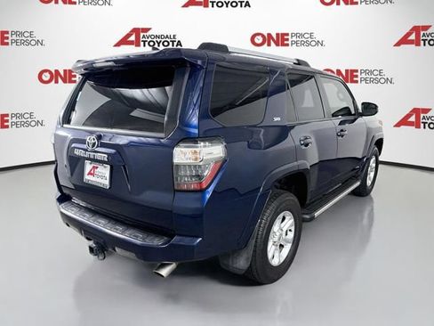 Certified 2022 Toyota 4Runner SR5 AWD/4WD image 8