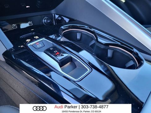 Used 2025 Audi Q5 Premium Plus w/ Premium Plus image 18