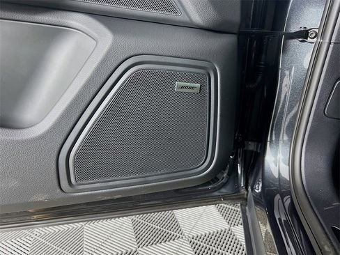 New 2026 Porsche Macan Turbo image 21