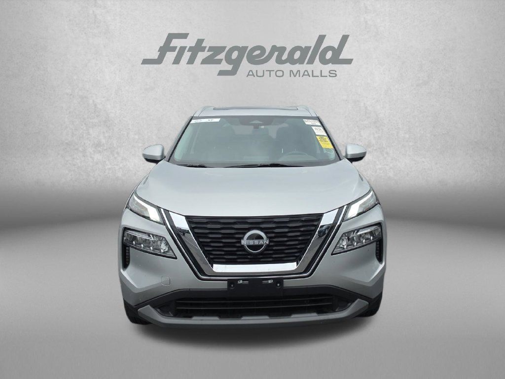 Used 2023 Nissan Rogue SV w/ SV Premium B Package AWD/4WD image 2