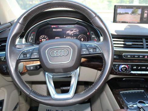 Used 2017 Audi Q7 3.0T Premium Plus AWD/4WD image 33