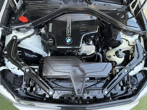 Used 2016 BMW 228i Convertible image 32