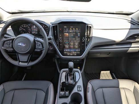 Used 2025 Subaru Crosstrek 2.5i Limited w/ Popular Package #3A image 11