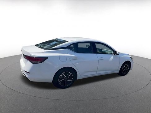 Used 2025 Nissan Sentra SV FWD image 15