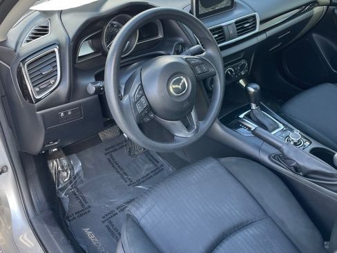 Used 2015 MAZDA MAZDA3 i Sport FWD image 9