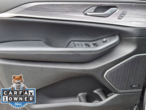 Used 2022 Jeep Grand Cherokee L Limited image 14