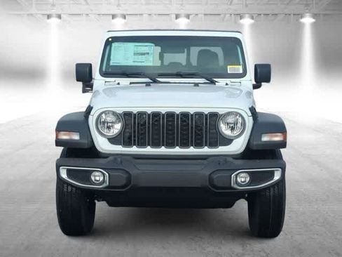New 2026 Jeep Gladiator Sport image 3