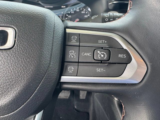 Used 2022 Jeep Compass Limited AWD/4WD image 15