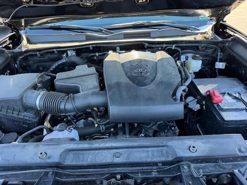 Certified 2023 Toyota Tacoma TRD Sport image 12