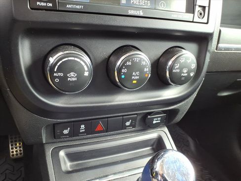 Used 2014 Jeep Patriot Limited w/ Sun/Sound Group image 24