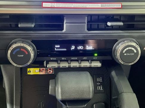 New 2026 Toyota 4Runner SR5 AWD/4WD image 23