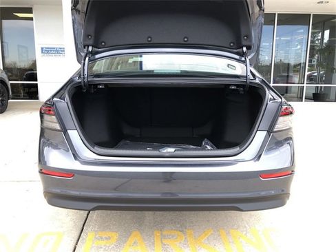 New 2025 Honda Accord SE image 10