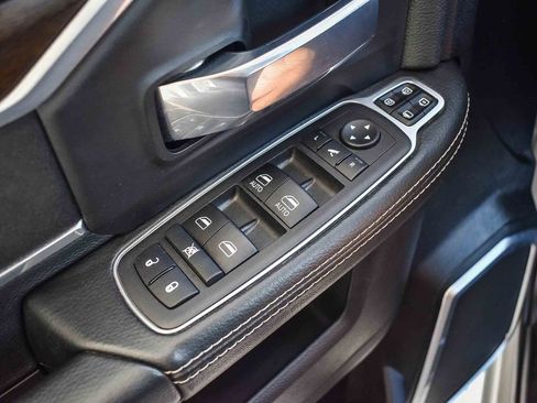 Used 2024 RAM 2500 Laramie image 21