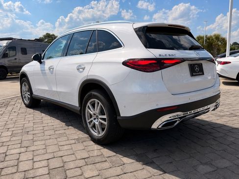Used 2025 Mercedes-Benz GLC 300 image 11