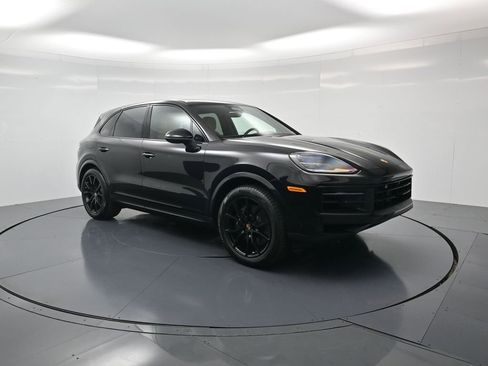 New 2026 Porsche Cayenne image 32