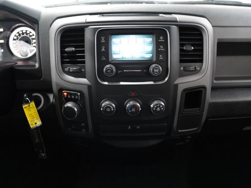 Used 2017 RAM 1500 Express AWD/4WD image 21