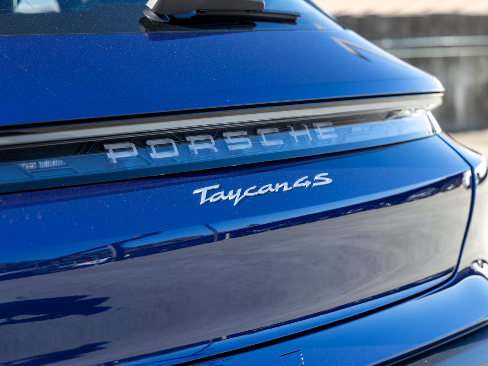 Certified 2025 Porsche Taycan 4S AWD/4WD image 23