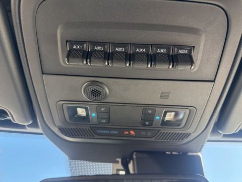 Used 2022 Ford Bronco Black Diamond image 37