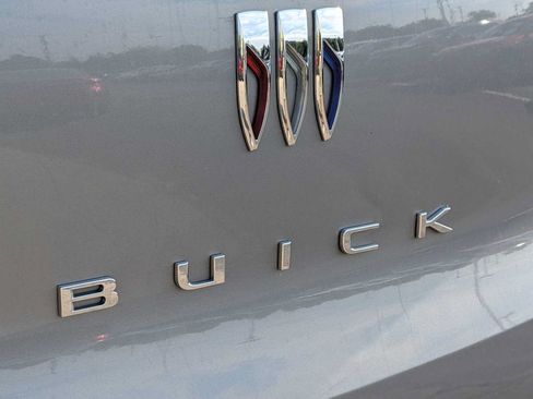 Used 2025 Buick Encore GX Preferred FWD image 12