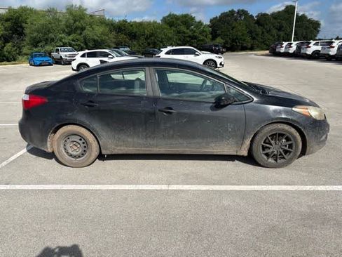 Used 2016 Kia Forte LX FWD image 6