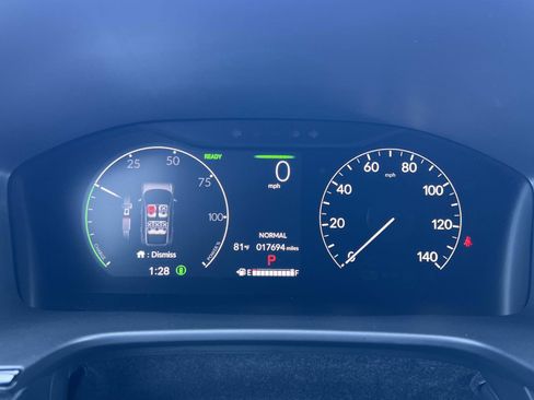 Used 2025 Honda CR-V Sport image 11