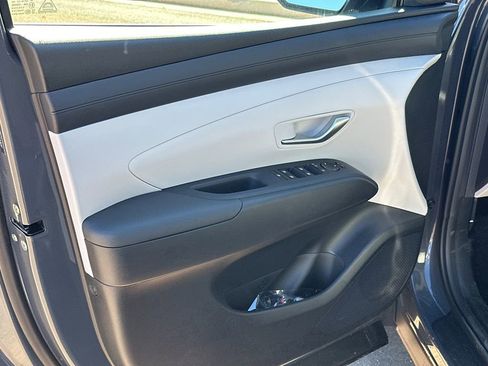 New 2026 Hyundai Tucson SEL FWD image 11