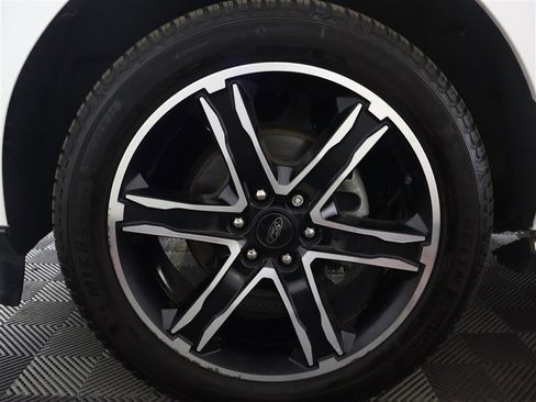 Used 2020 Ford Expedition Limited w/ Special Edition Package image 29